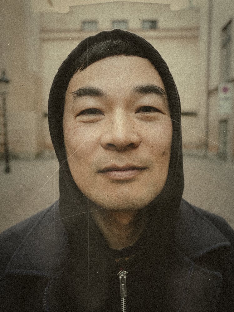 Portrait of Phong “Five Spice” Le, keys
