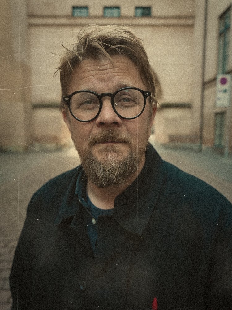 Portrait of Daniel “Doctor Dumpling” Fridell, keys